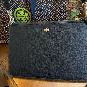 New With Tags Tory Burch Blake Double Zip Crossbody